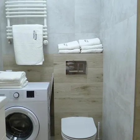 Impresja 35 Z Garazem Apartment