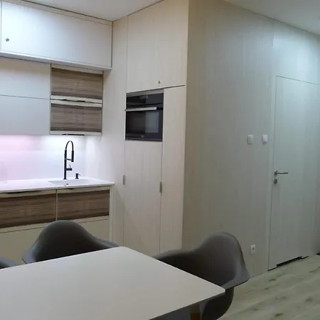 Impresja 35 Z Garazem Apartment Kolobrzeg