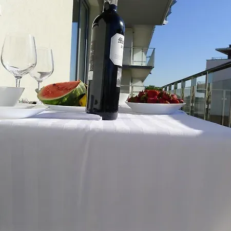 Impresja 35 Z Garazem Apartment