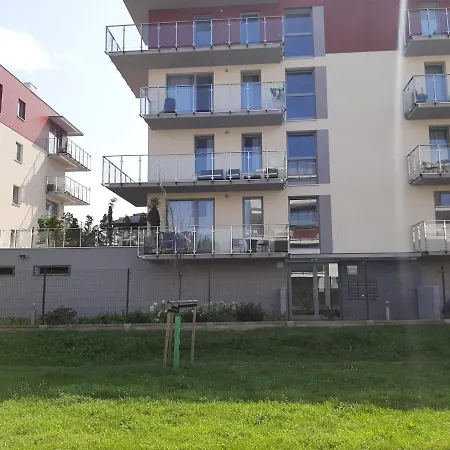 Impresja 35 Z Garazem