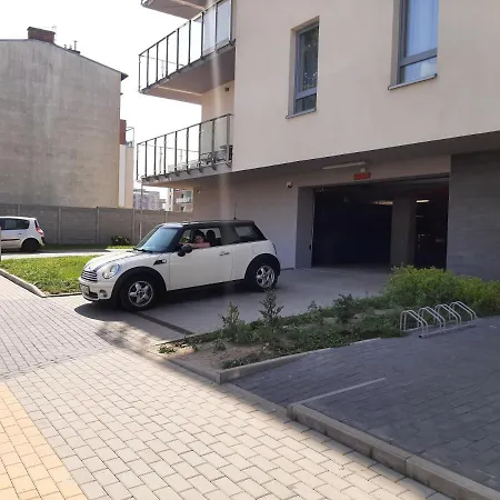 Impresja 35 Z Garazem Apartment